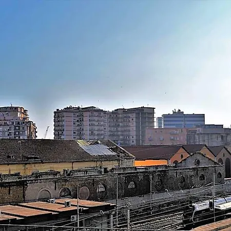 Station 3* Neapol