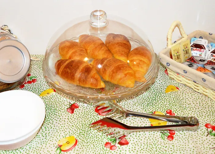 那不勒斯站住宿加早餐旅馆 3*