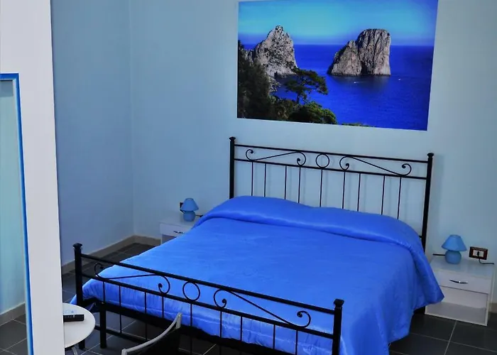 那不勒斯站住宿加早餐旅馆 3* 那不勒斯