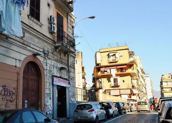 那不勒斯站住宿加早餐旅馆 3*