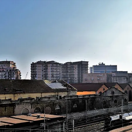 Station Bed & Breakfast Neapol