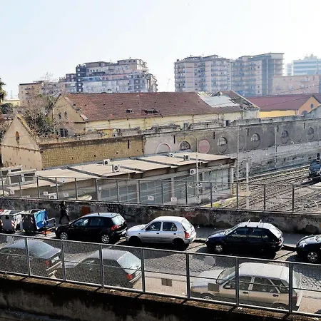 Station Nápoles
